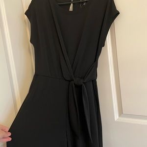 Banana Republic Jumpsuit NWOT M Petite